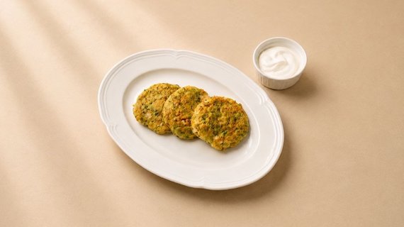 Оладьи из кабачка с креветкой